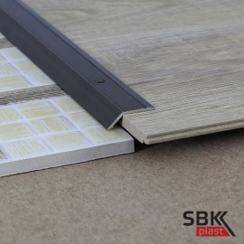 ПО-32/10 порог алюминиевый с насечками для стыков с перепадом  до 8 мм